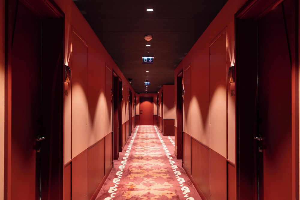 kyriad prestige asnieres sur seine