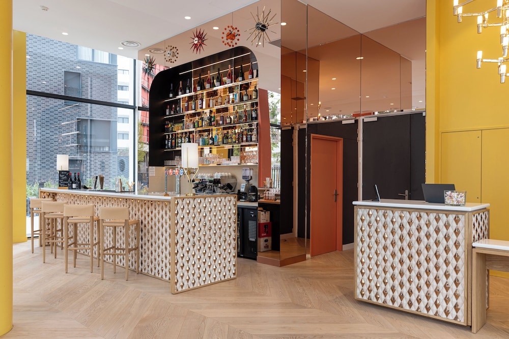 kyriad prestige asnieres sur seine