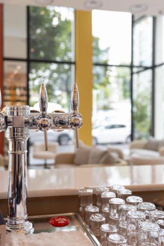 kyriad prestige asnieres sur seine