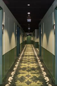 kyriad prestige asnieres sur seine