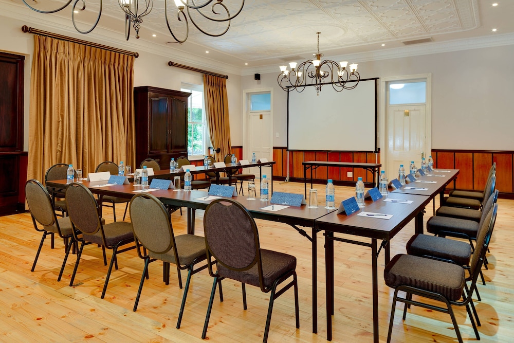 protea hotel by marriott dorpshuis and spa stellenbosch