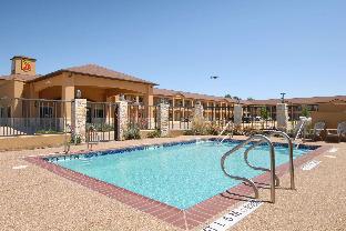 Super 8 By Wyndham Stephenville,Stephenville>>Granbury,2 star