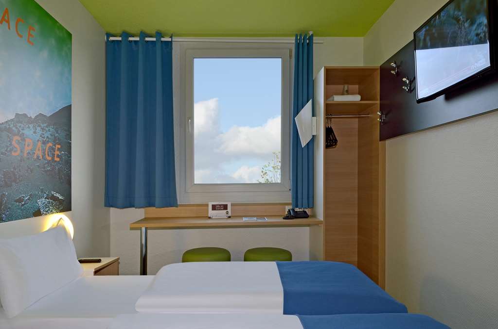 bandb hotel koln airport