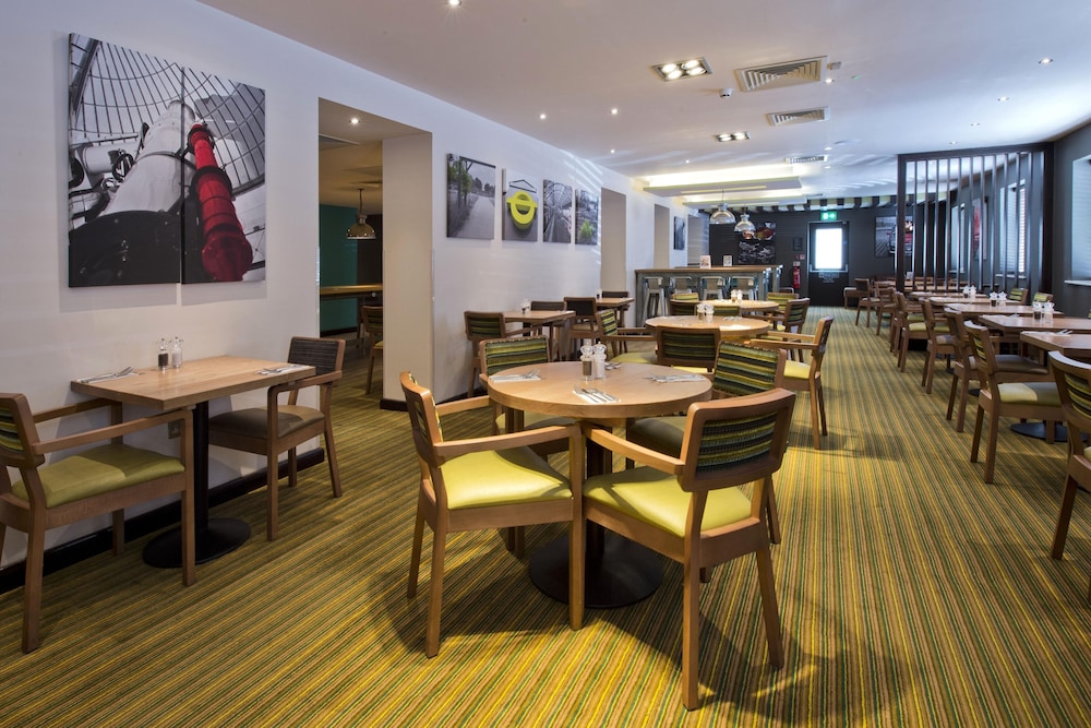 premier inn london edgware