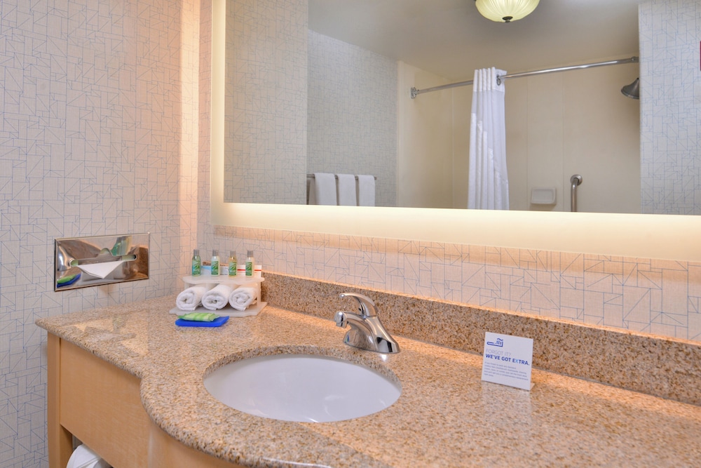 holiday inn express stockton southeast by ihg