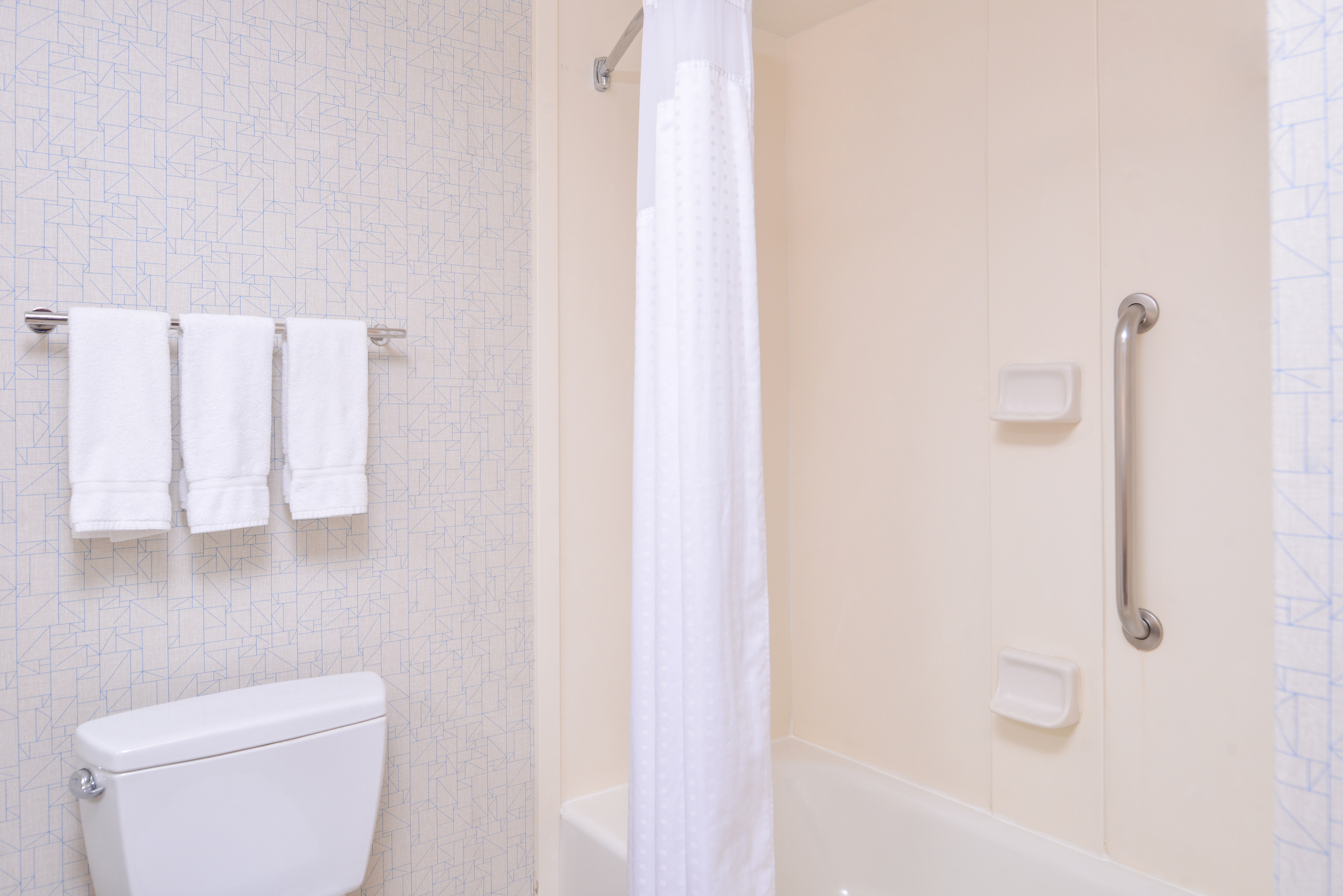 holiday inn express stockton southeast by ihg