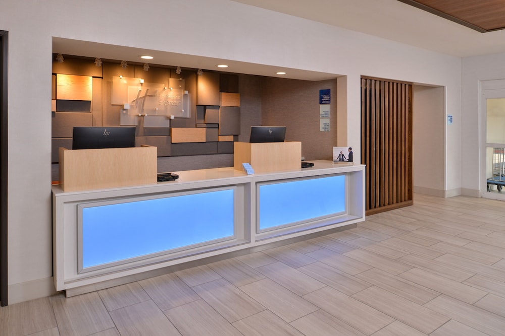 holiday inn express stockton southeast by ihg