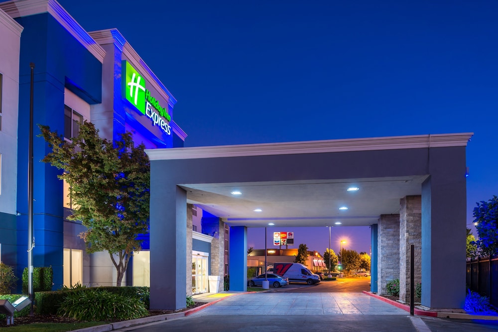 holiday inn express stockton southeast by ihg