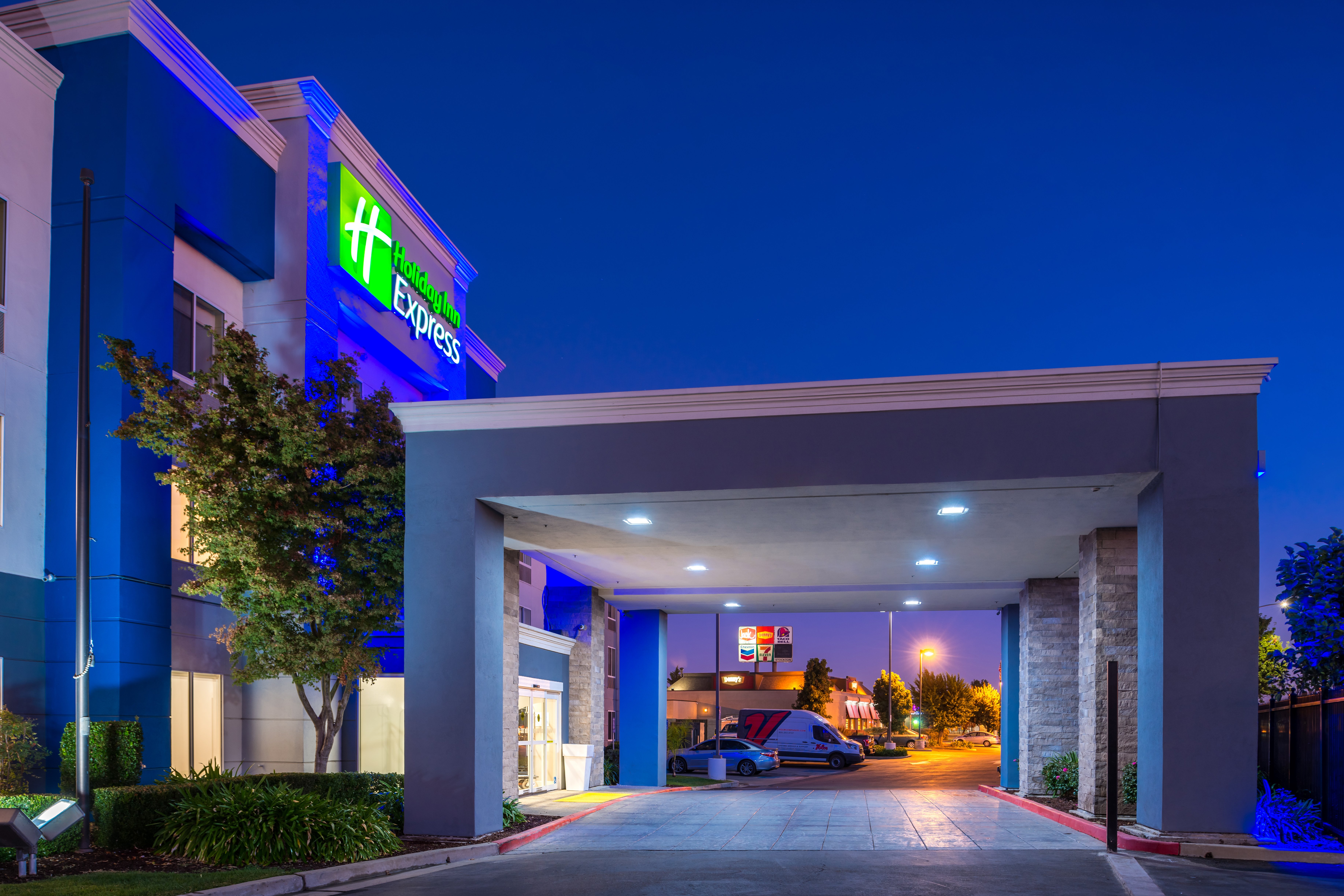 holiday inn express stockton southeast by ihg