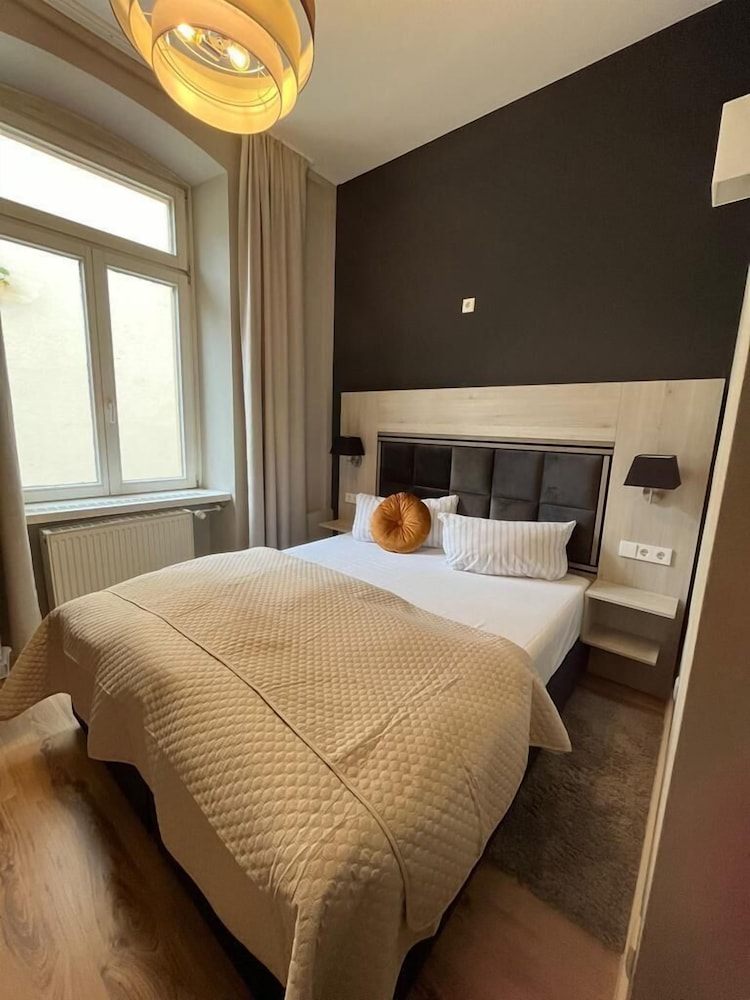 denner hotel