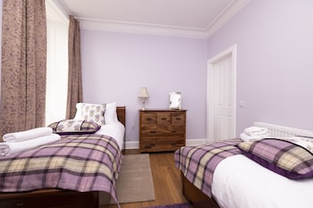 joivy charming 2 bed flat near edinburgh castle