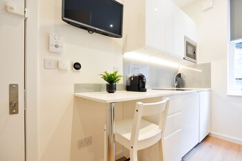 regents serviced apartments by concept apartments