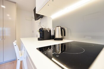 regents serviced apartments by concept apartments