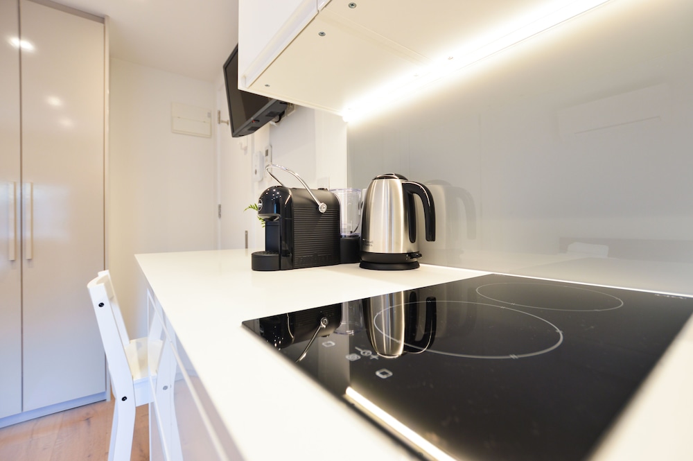 regents serviced apartments by concept apartments