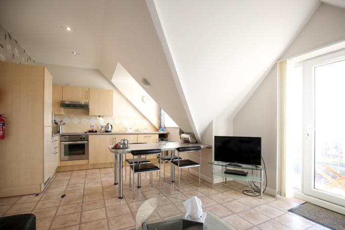 the beach house luxury apartments