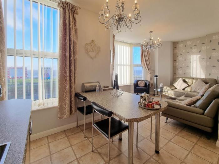 the beach house luxury apartments