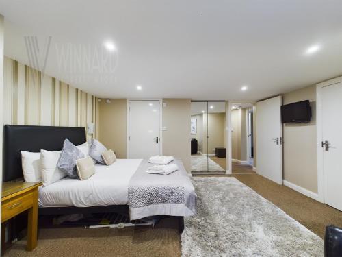 the beach house luxury apartments
