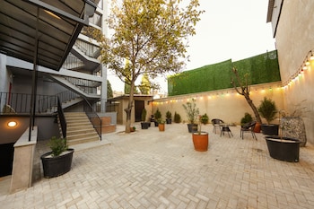 doors hotel