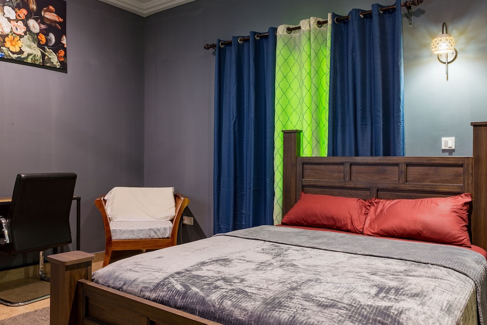 bluegreen guest house