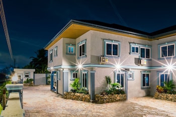 bluegreen guest house