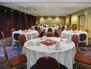 hampton inn and suites by hilton langley surrey