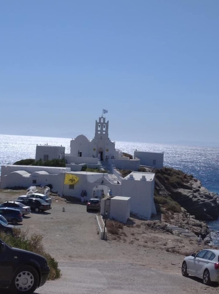 sifnos