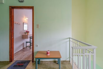 laconia domus plytra
