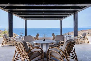 tinos