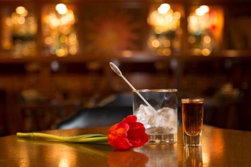 conquistador hotel and conference center