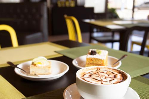 conquistador hotel and conference center