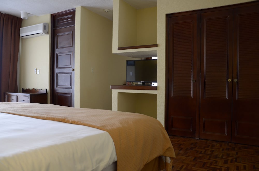 conquistador hotel and conference center