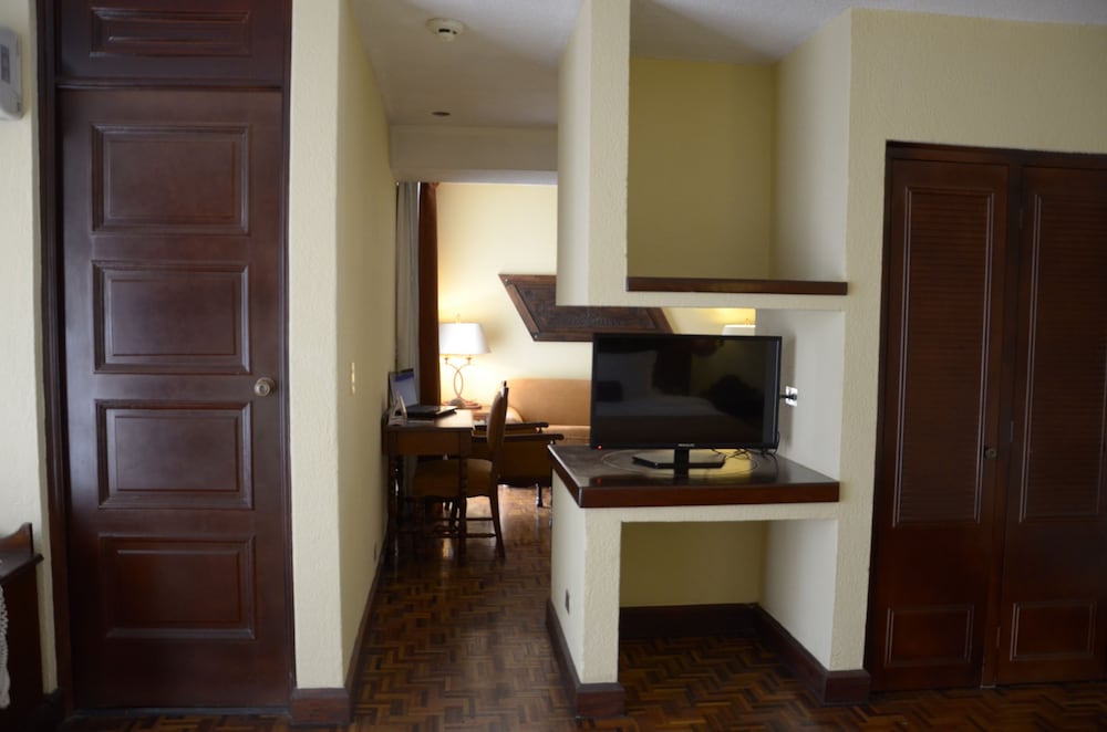 conquistador hotel and conference center