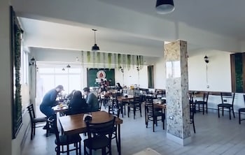 hotel y restaurante premier