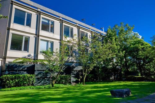 check inn select taipei yangmingshan