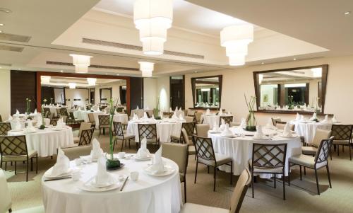 check inn select taipei yangmingshan