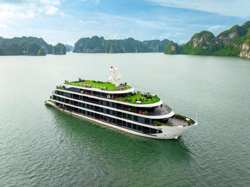 ha long