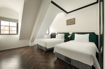 elegant boutique hotel ha long