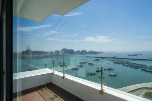 wyndham garden legend halong