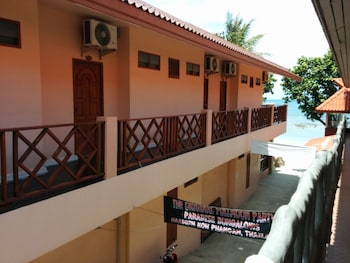 paradise bungalows