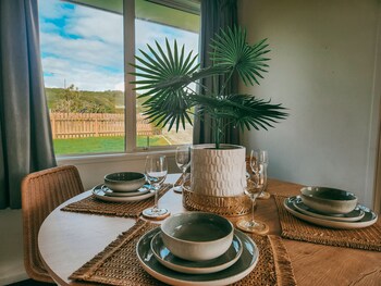 lake mahinapua hotel