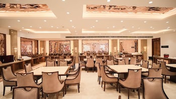 sukhsaroj hotel and resorts