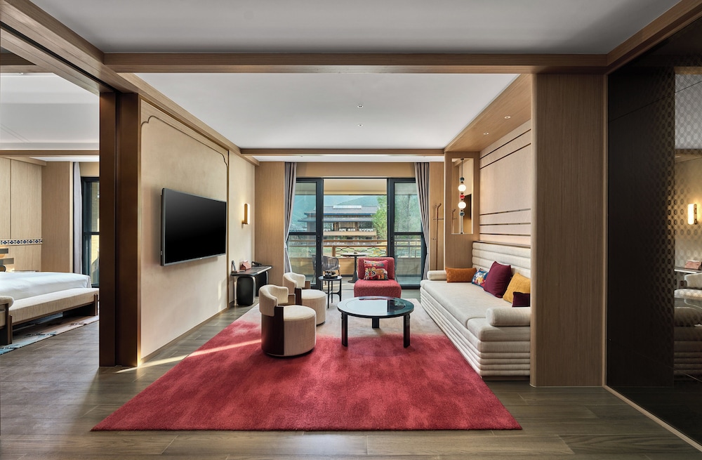 hotel indigo lugu lake an ihg hotel