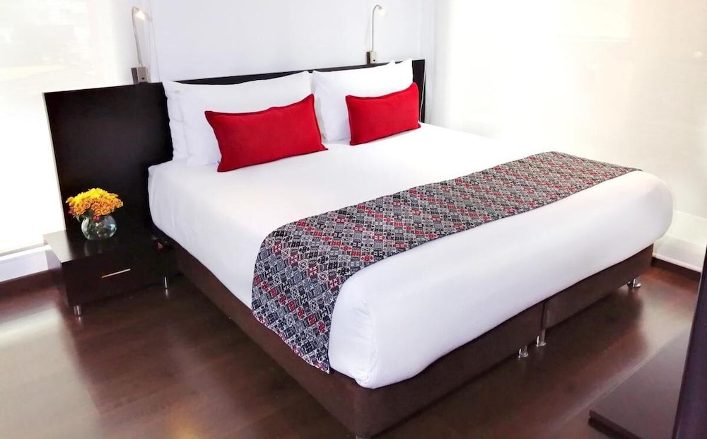 richmond suites hotel