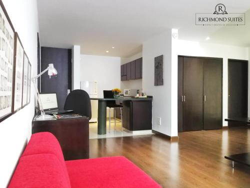 richmond suites hotel