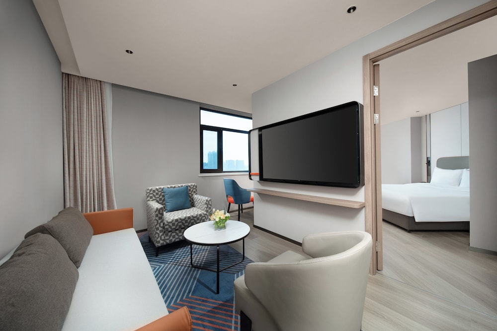 holiday inn express zhengzhou garden road