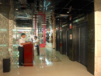 Phoenicia Hotel,,2 star