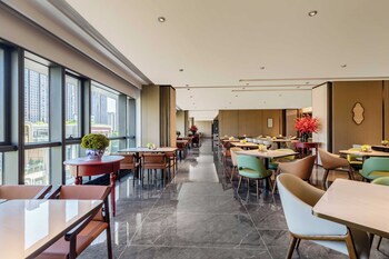 holiday inn express hangzhou jiangnan