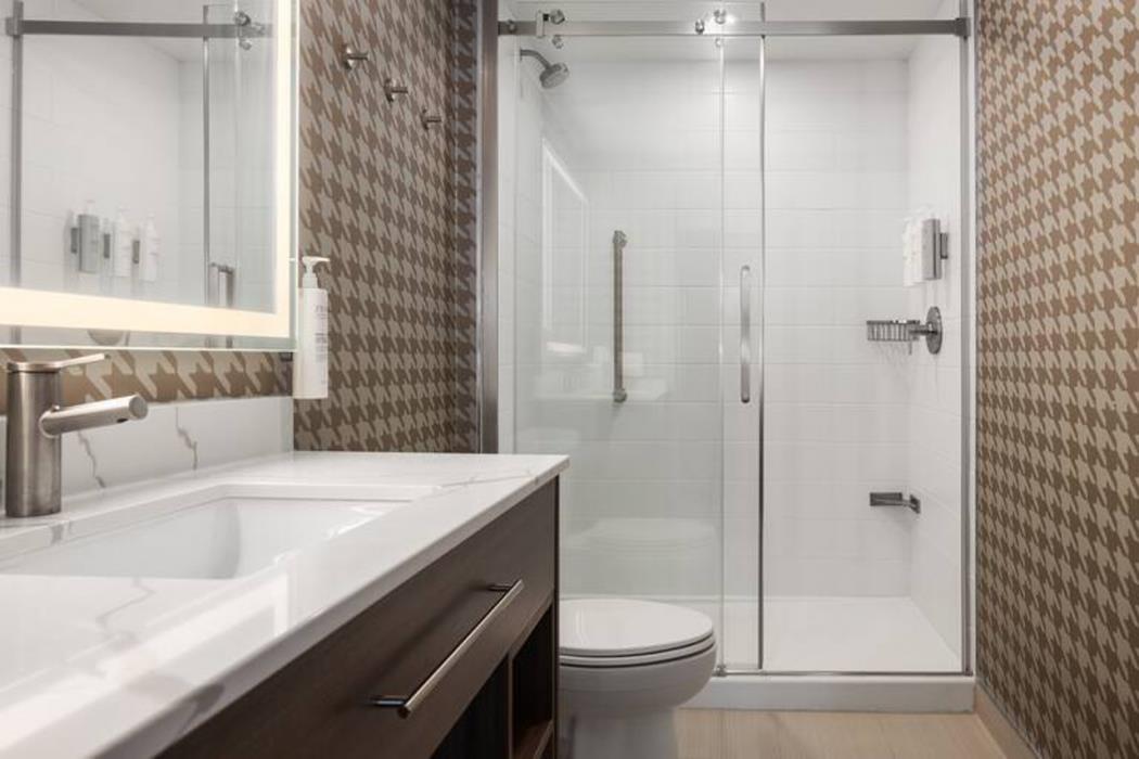 home2 suites by hilton kitchener