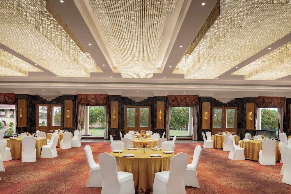jasraj palace yavatmal hotel a member of radisson individuals