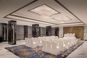 jasraj palace yavatmal hotel a member of radisson individuals
